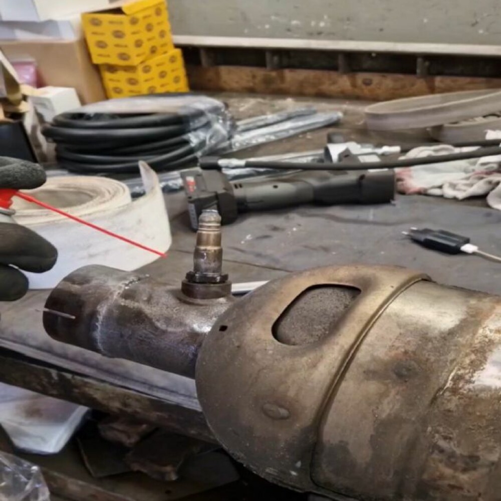 70-0204 ICECRACK + ALU (Odrezovací sprej)